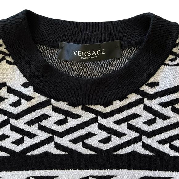 Versace El Greco Black White Jacquard Crew Neck Men's Pullover Sweater Size 48/M - Picture 4 of 7